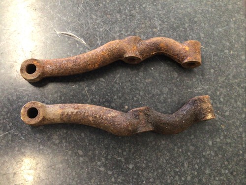 Mgb v8 pair of - v8,